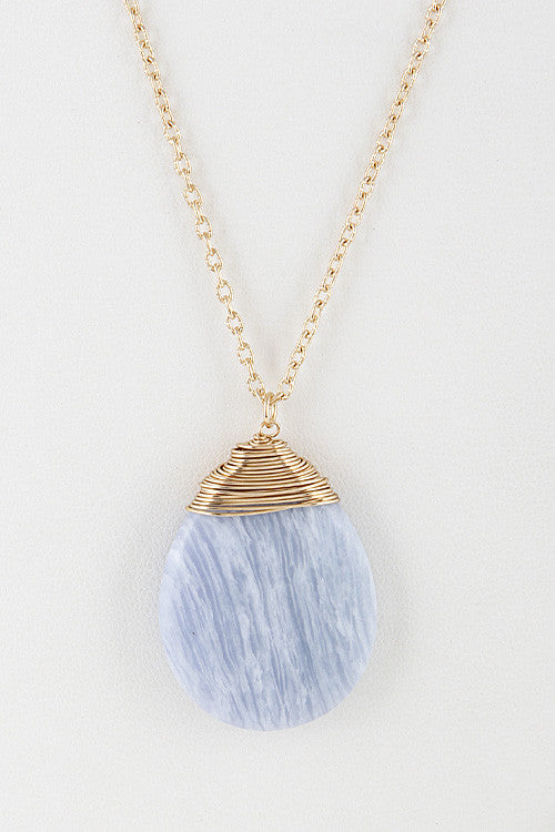 Elegant Blue Tear Drop Stone Gold Necklace